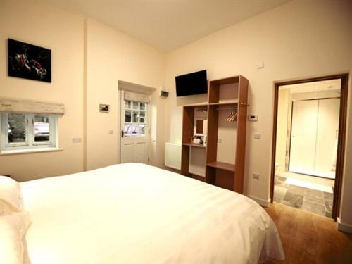 Motel The Coaching Barns Wem Exterior foto